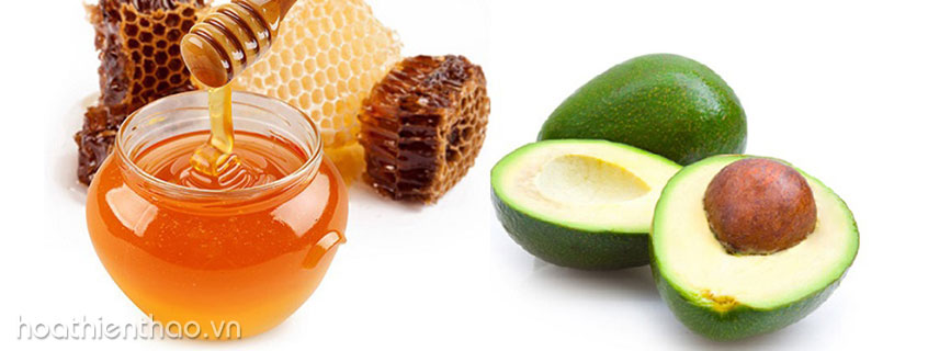 Làn da trắng sáng, mịn màng cùng hỗn hợp bơ - mật ong