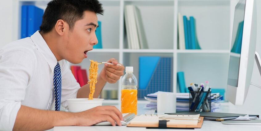 Bài tập thon gọn vòng eo cho chị em văn phòng