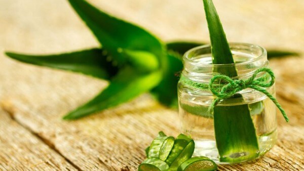 Cách khắc phục thâm, mụn và rạn da ở vòng 3