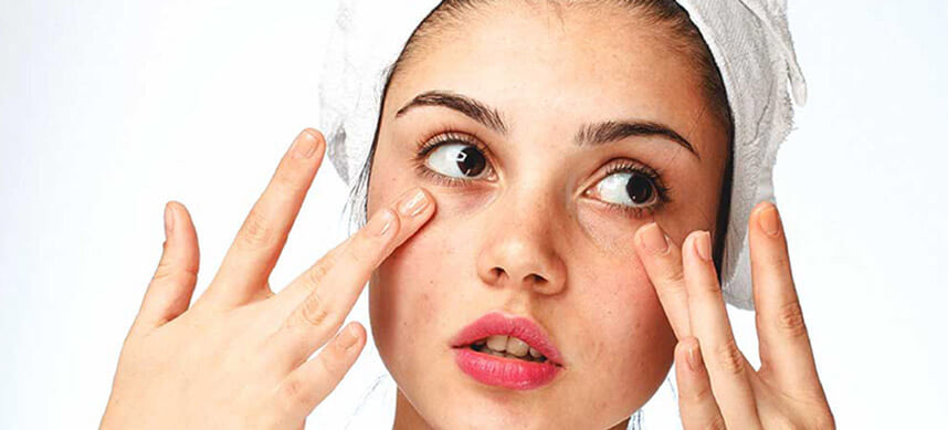 Mùa đông da khô và ngứa phải làm sao - Hoa Thien Thao