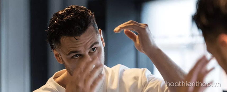 Điều cần biết về tinh dầu dưỡng tóc cho nam - Hoa Thiên Thảo