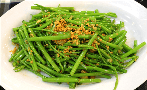 Những thực phẩm cần tránh khi bị thâm mụn