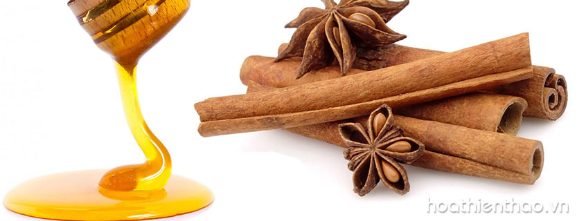 Top 3 mặt nạ trị mụn dưỡng trắng da dành cho bạn gái