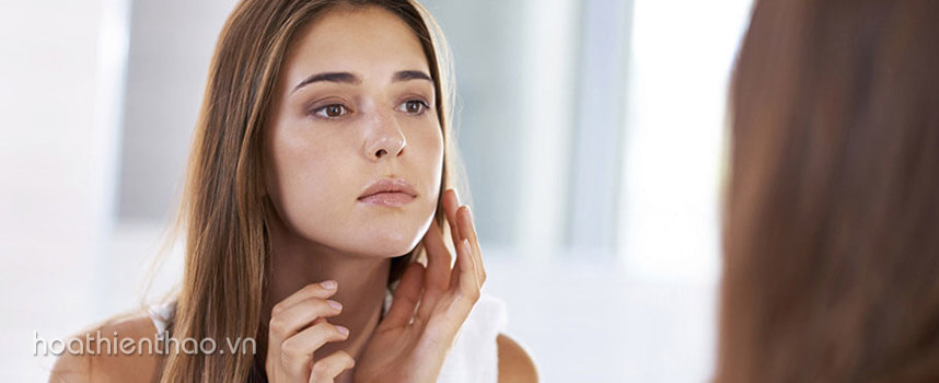 Giải đáp có nên để kem dưỡng da qua đêm không - Hoa Thiên Thảo