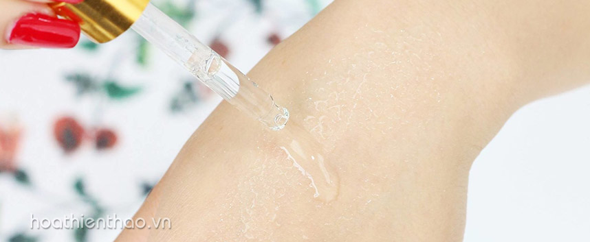Có nên dùng serum trị mụn không - Hoa Thiên Thảo