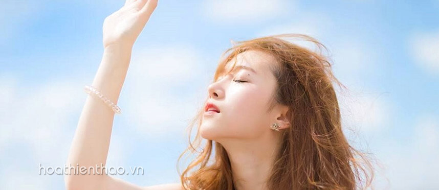 Giải đáp có nên uống viên chống nắng không - Hoa Thiên Thảo