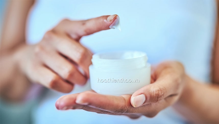 Lựa chọn các loại kem hoặc serum trị nám dưỡng trắng da không phù hợp