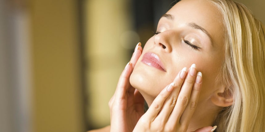 Mua serum trắng da trị nám Mesoestetic Vitamin C ở đâu - HoaThienThao