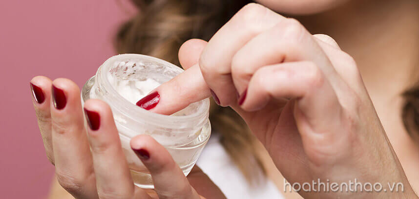 Phục hồi da mặt sau khi dùng kem trộn - HoaThienThao