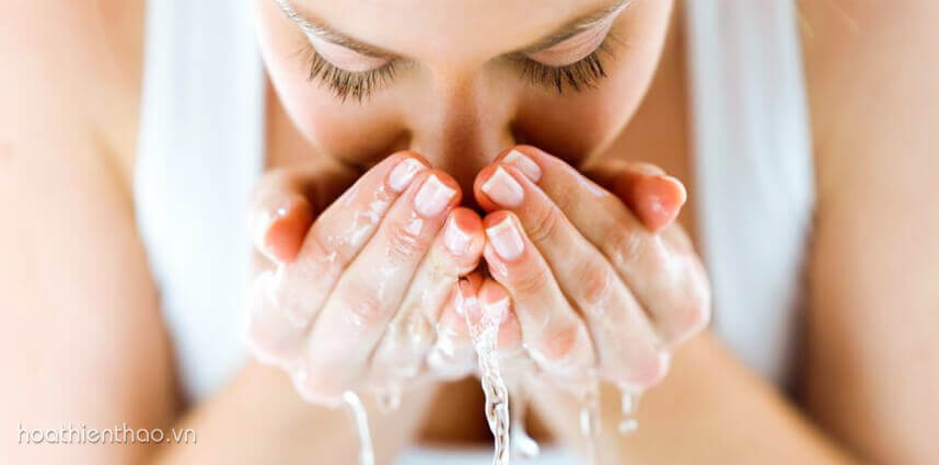 Sữa rửa mặt dạng gel có tốt không? HoaThienThao