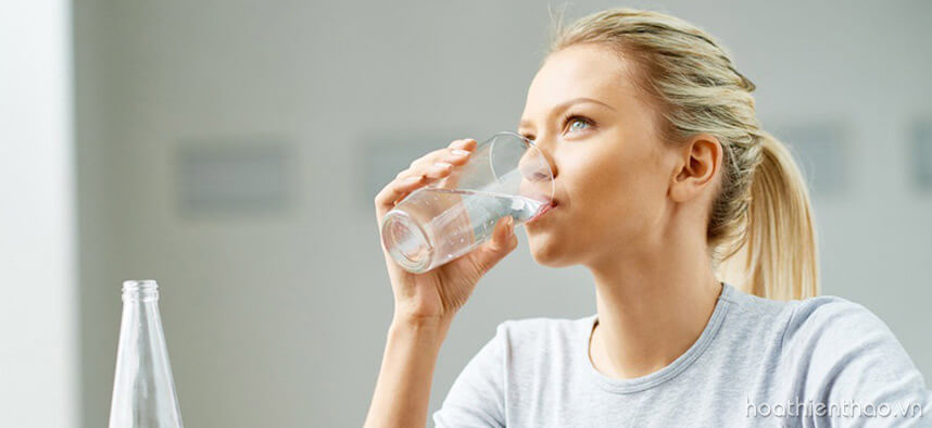 Viên uống chống nắng đi biển - HoaThienThao