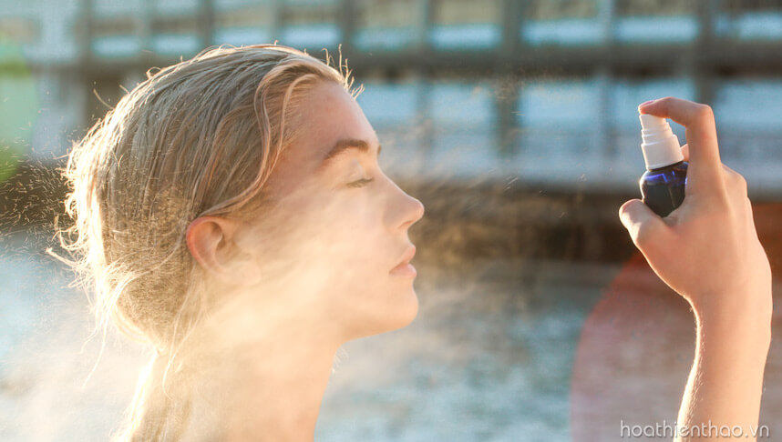 Viên uống chống nắng đi biển - HoaThienThao