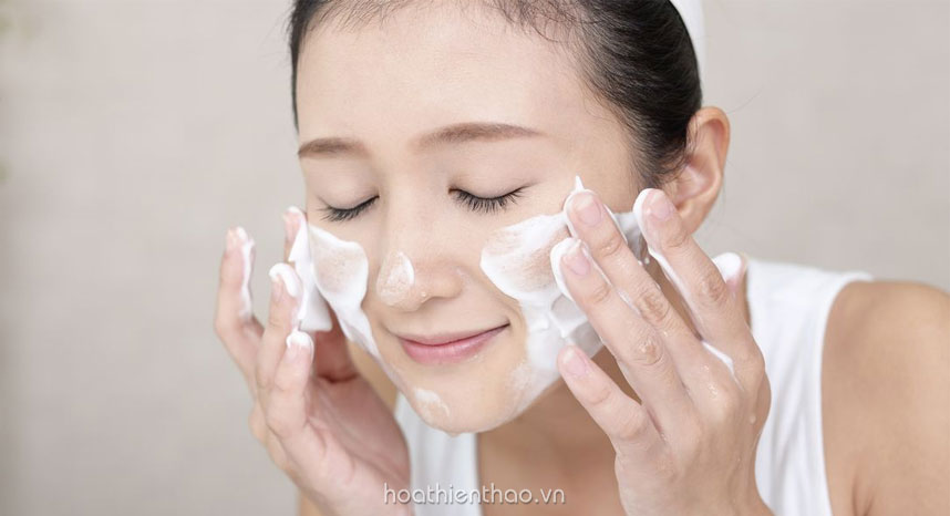 Hãy chọn lựa sữa rửa mặt phù hợp để chăm sóc da hàng ngày